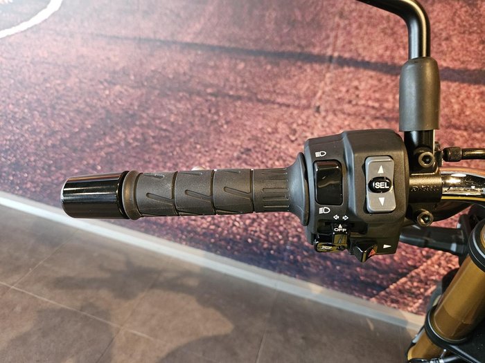 2024 Kawasaki Z900RS SE Z