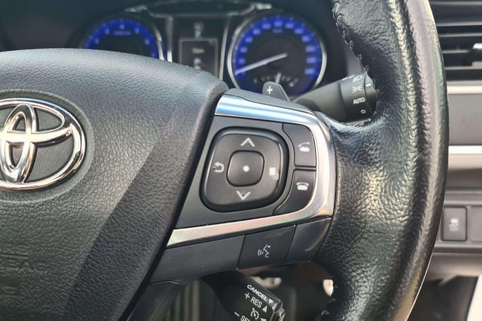 2016 Toyota Camry Atara SX