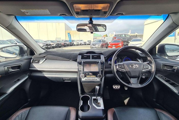 2016 Toyota Camry Atara SX