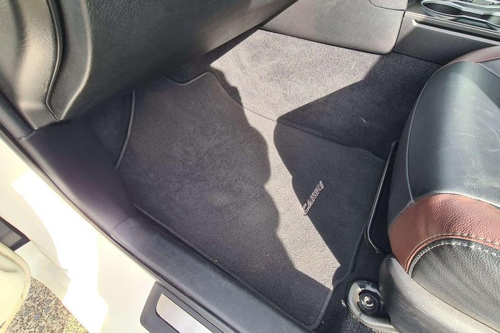 2016 Toyota Camry Atara SX