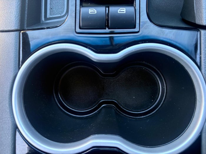 2012 Holden Commodore SS V