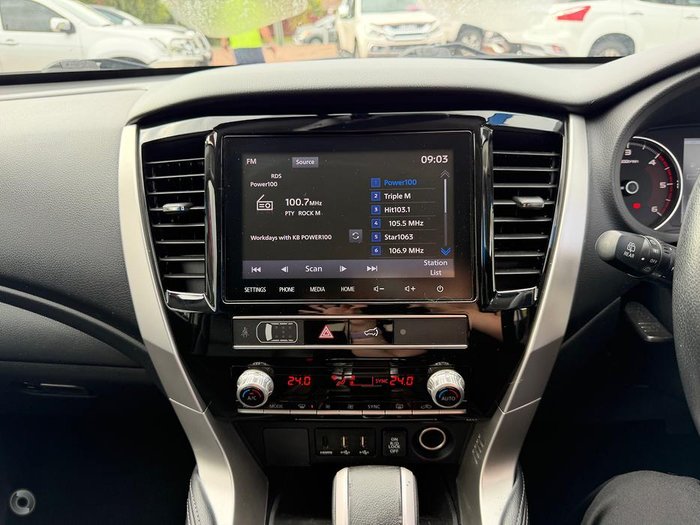 2020 Mitsubishi Pajero Sport GLS