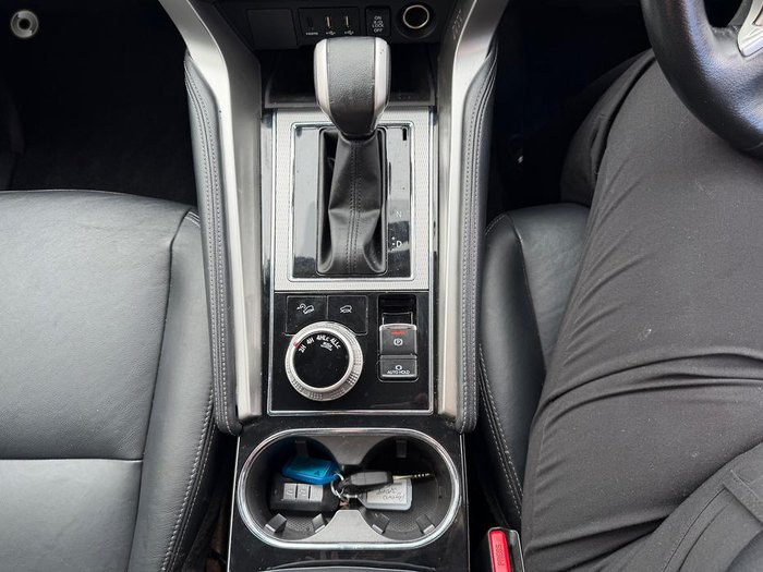 2020 Mitsubishi Pajero Sport GLS