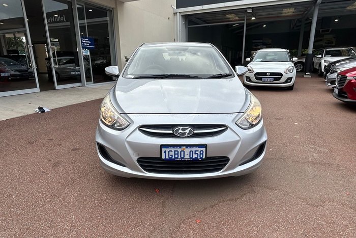 2016 Hyundai Accent Active