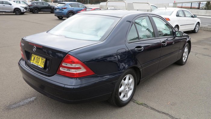 2000 Mercedes-Benz C-Class C180 Classic W203 Midnight/Dark Blue