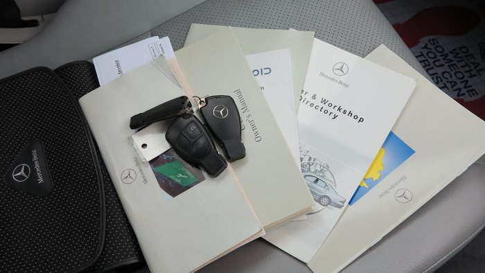 2000 Mercedes-Benz C-Class C180 Classic W203 Midnight/Dark Blue