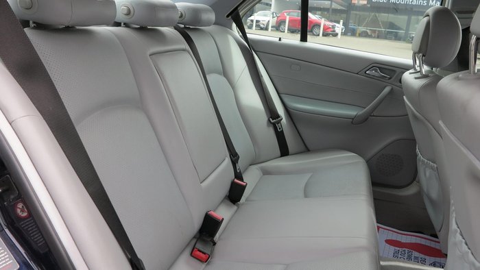 2000 Mercedes-Benz C-Class C180 Classic W203 Midnight/Dark Blue