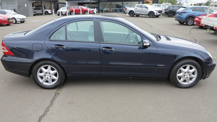2000 Mercedes-Benz C-Class C180 Classic W203 Midnight/Dark Blue