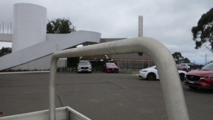 2015 Toyota Hilux Workmate TGN16R MY14 4x2 Glacier White