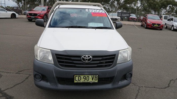 2015 Toyota Hilux Workmate TGN16R MY14 4x2 Glacier White