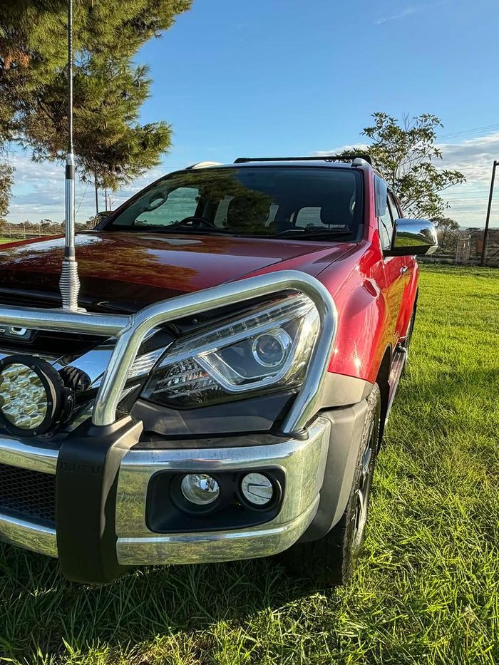 2020 Isuzu MU-X LS-T