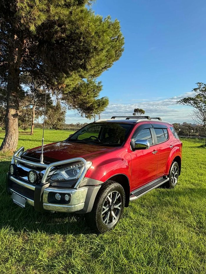2020 Isuzu MU-X