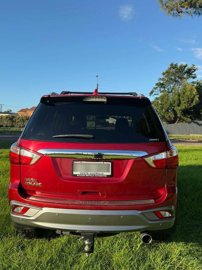 2020 Isuzu MU-X LS-T