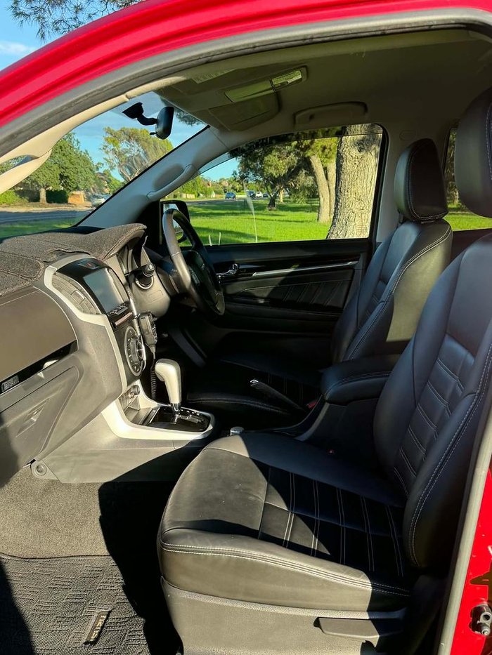 2020 Isuzu MU-X LS-T