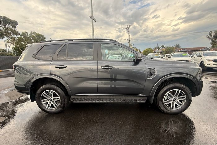 2024 Ford Everest Trend
