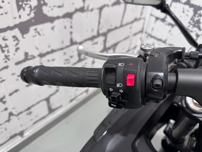 2022 Kawasaki Ninja 650L (LAMS) ABS Ninja White