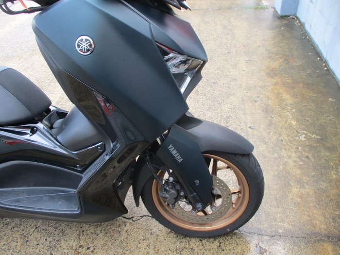 2023 YAMAHA XMAX 300 (CZD300A) GREEN