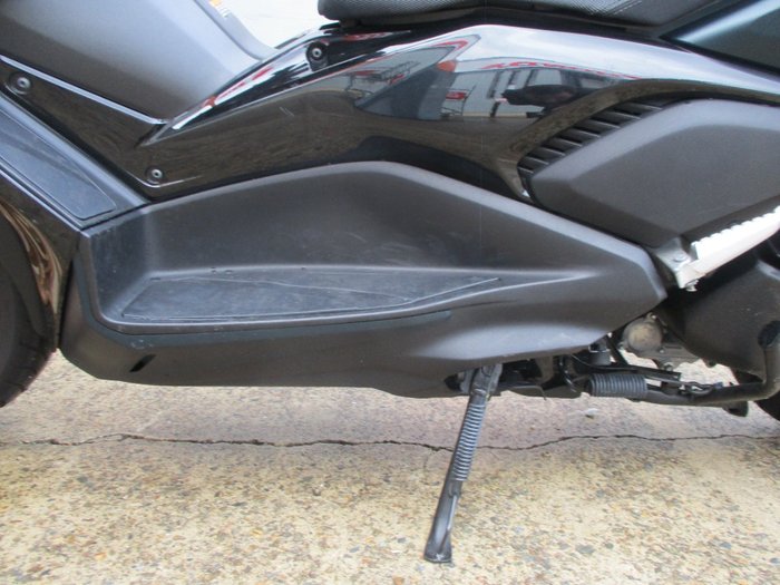 2023 YAMAHA XMAX 300 (CZD300A) GREEN