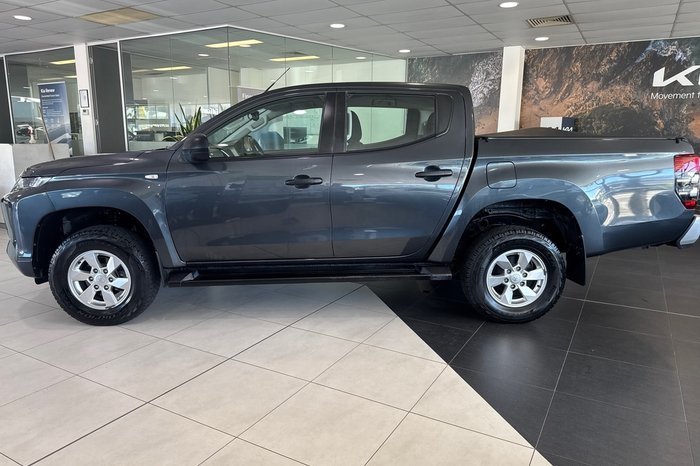 2023 Mitsubishi Triton GLX+