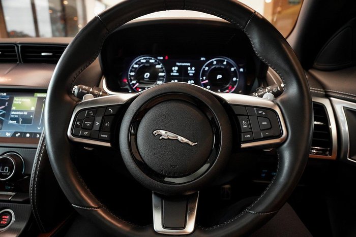 2021 Jaguar F-TYPE R-Dynamic