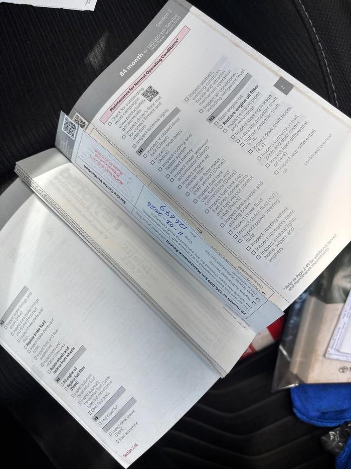 2022 Toyota Hilux SR