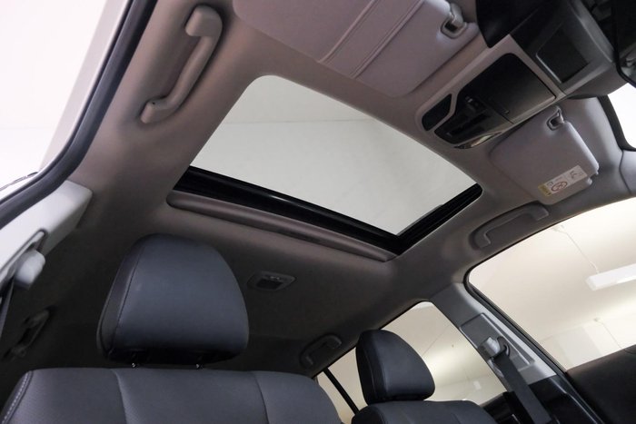 2025 Subaru Outback AWD Touring XT
