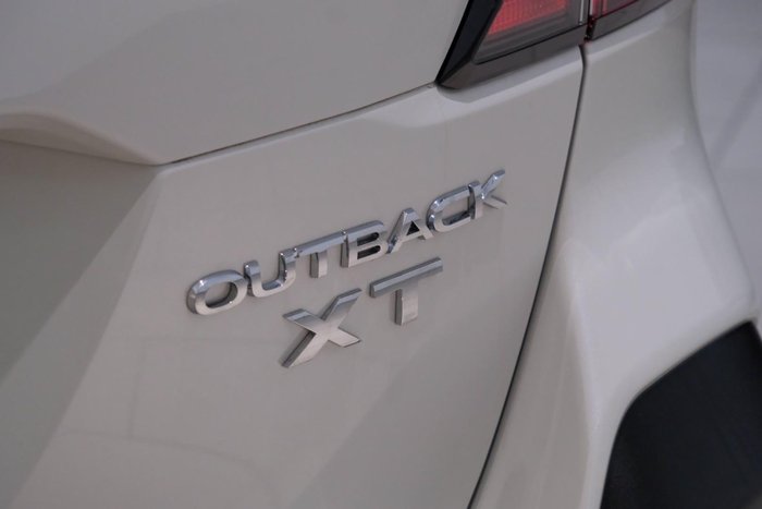 2025 Subaru Outback AWD Touring XT
