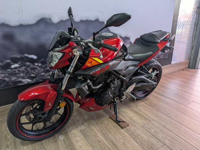 2016 Yamaha MT-03 (MT03LA) (ABS) RED