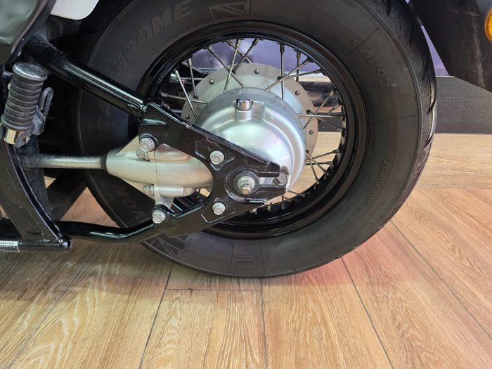 2016 Yamaha XVS650 V-STAR CUSTOM WHITE