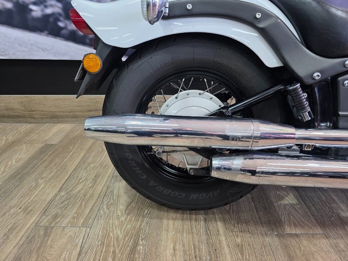 2016 Yamaha XVS650 V-STAR CUSTOM WHITE