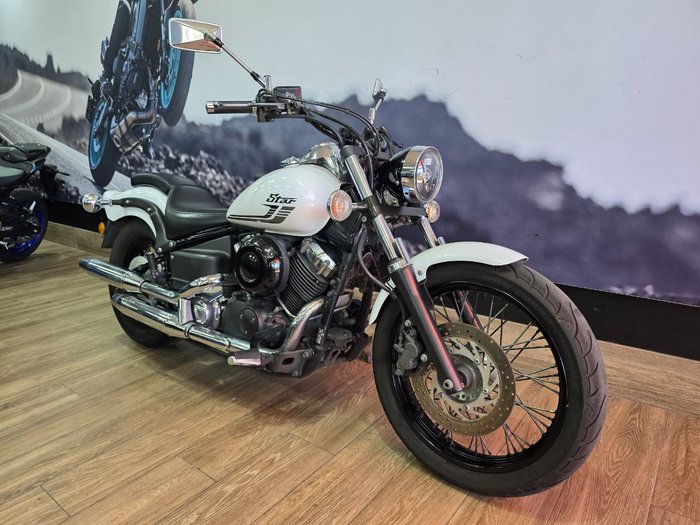 2016 Yamaha XVS650 V-STAR CUSTOM WHITE
