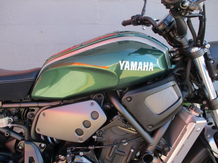 2016 YAMAHA XSR700 GREEN