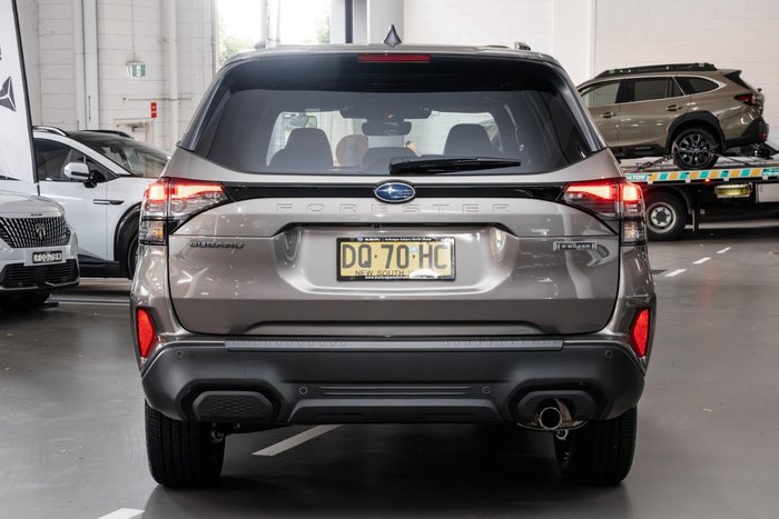 2025 Subaru Forester Hybrid Touring