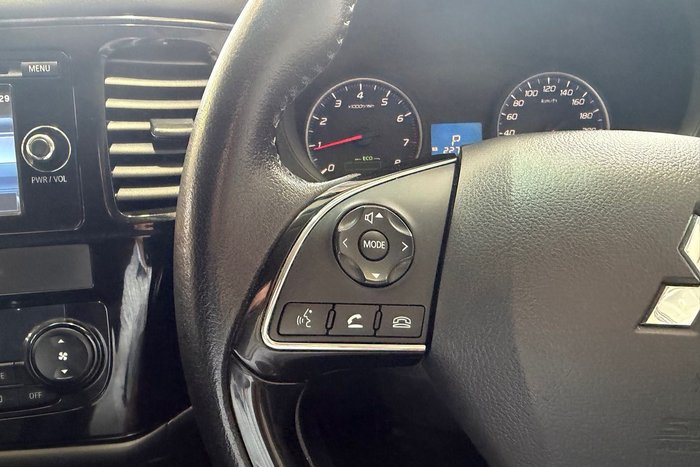 2015 Mitsubishi Outlander LS