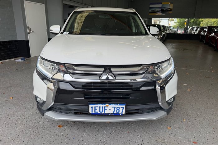 2015 Mitsubishi Outlander LS