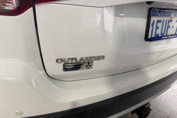 2015 Mitsubishi Outlander LS