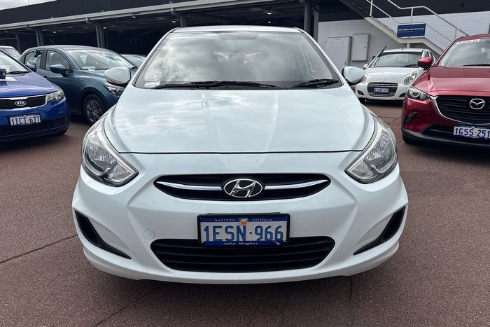 2015 Hyundai Accent Active
