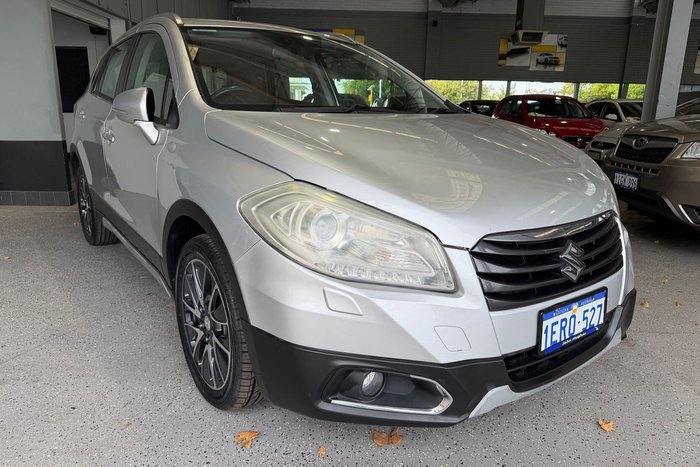 2014 Suzuki S-Cross GLX