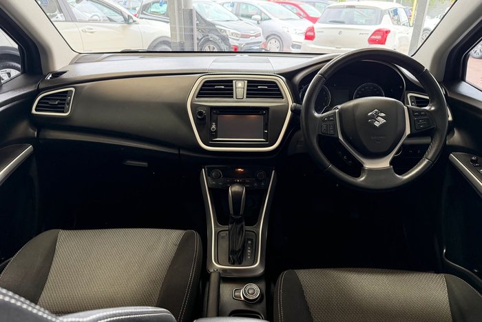 2014 Suzuki S-Cross GLX