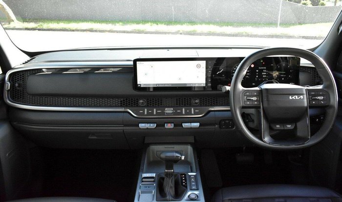 2025 Kia Tasman SX+