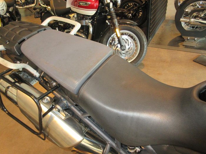 2013 Triumph Tiger 800 XC ABS Tiger Black