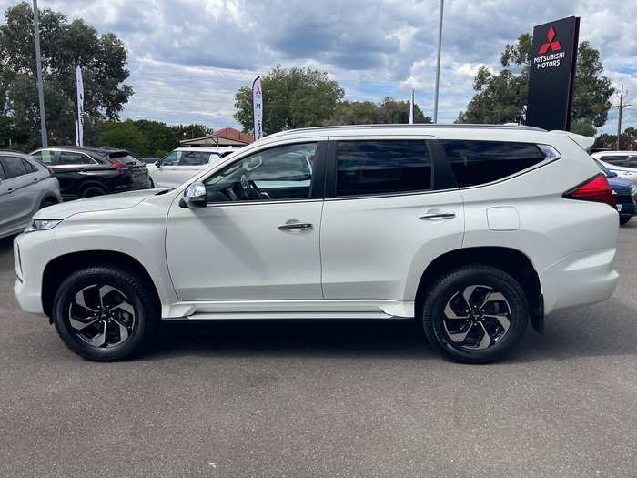 2024 Mitsubishi Pajero Sport Exceed