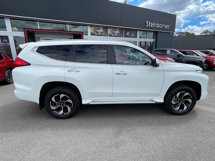 2024 Mitsubishi Pajero Sport Exceed