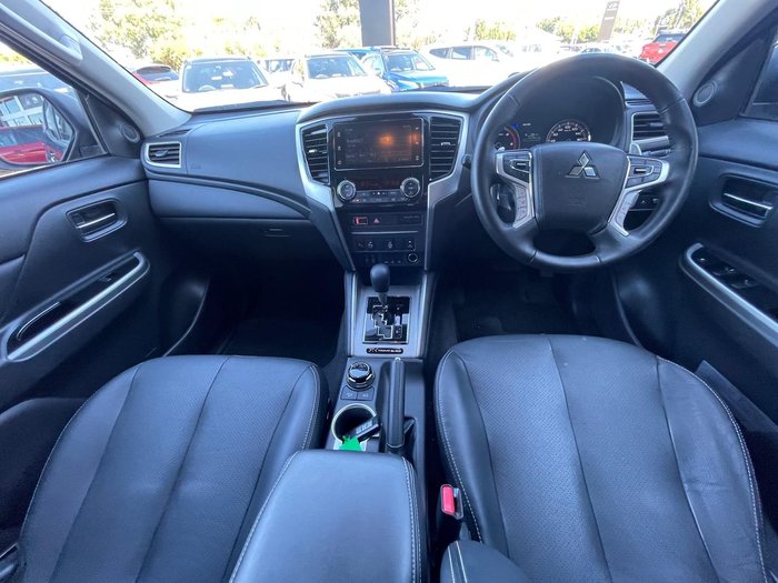 2023 Mitsubishi Triton Xtreme