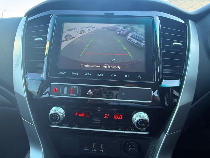 2022 Mitsubishi Pajero Sport GLX