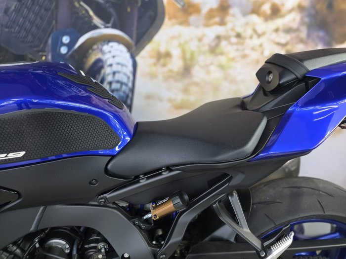 2025 Yamaha YZF-R9 BLUE