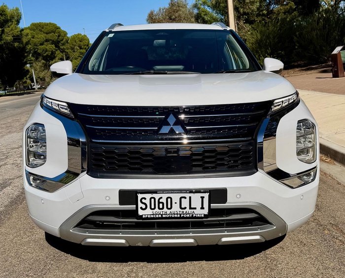 2021 Mitsubishi Outlander Exceed