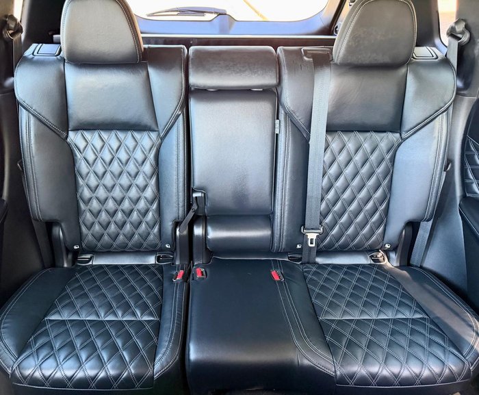 2021 Mitsubishi Outlander Exceed