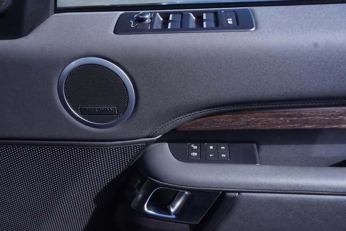 2018 Land Rover Discovery TD6 HSE