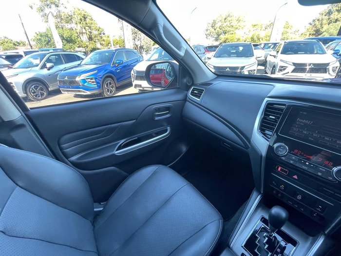 2023 Mitsubishi Triton Xtreme